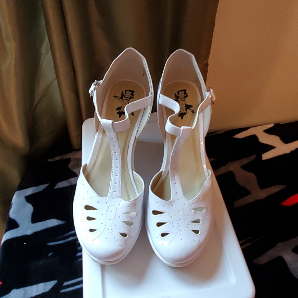Brand new wedges